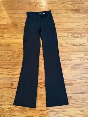 Lucy power max flare yoga pants